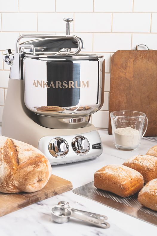 Harmony Beige Ankarsrum Assistent Mixer