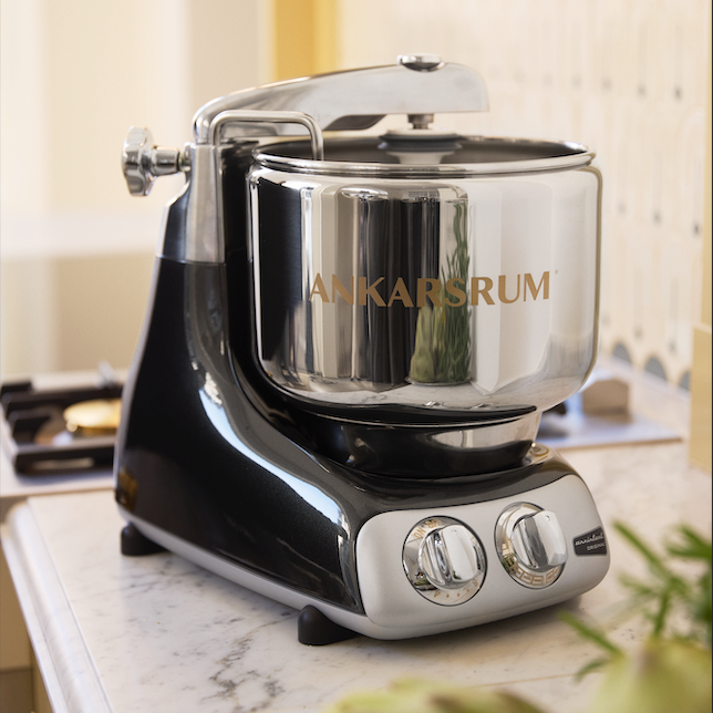 Black Diamond Ankarsrum Mixer | Essential Package